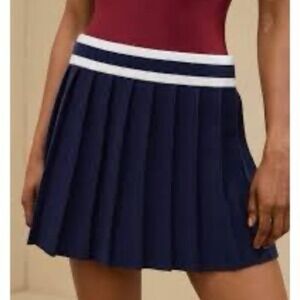 NWT Aerie Navy and White Pleated Sweater Mini Skirt